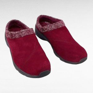 Vionic Arbor Slip-On Orthotic Water Resistant Clog in Wine Red